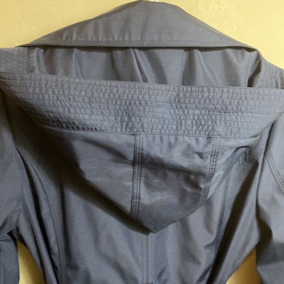 Jessica Simpson spring trench coat - Picture 6 of 8